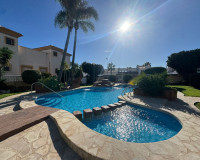 Resale - Town House - Villamartín