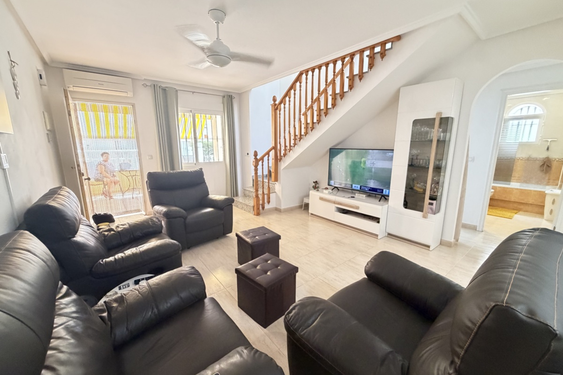 Resale - Town House - Villamartín