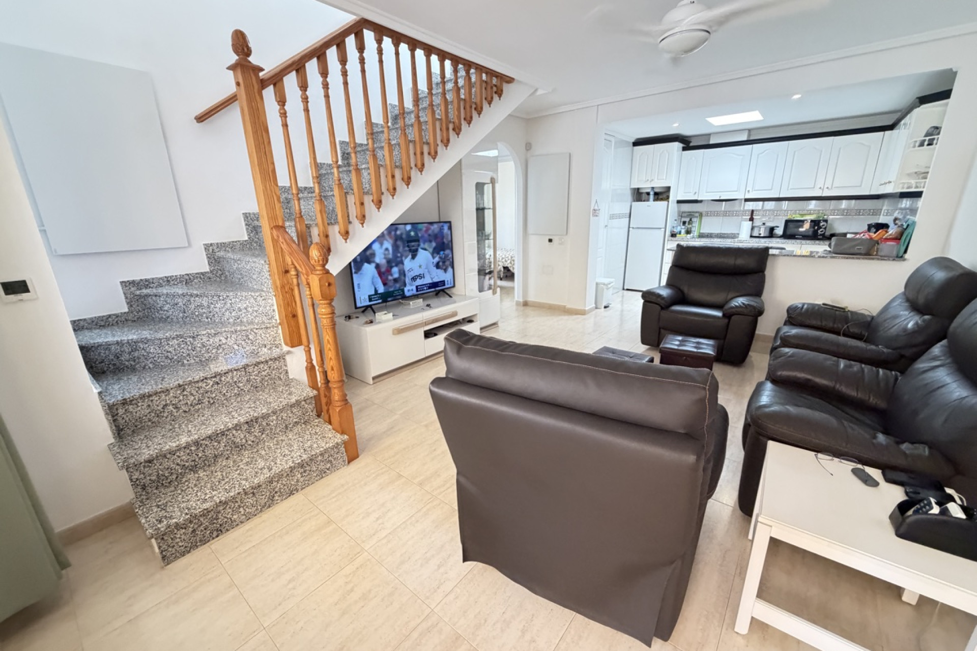 Resale - Town House - Villamartín