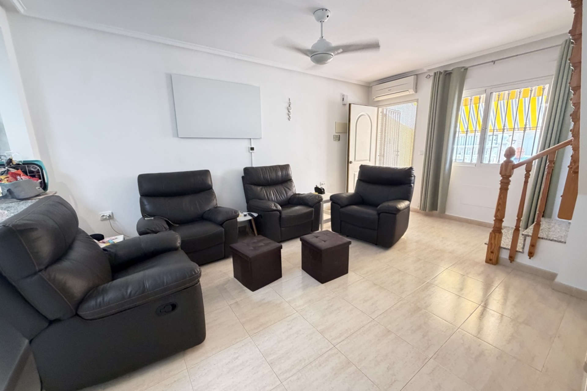 Resale - Town House - Villamartín