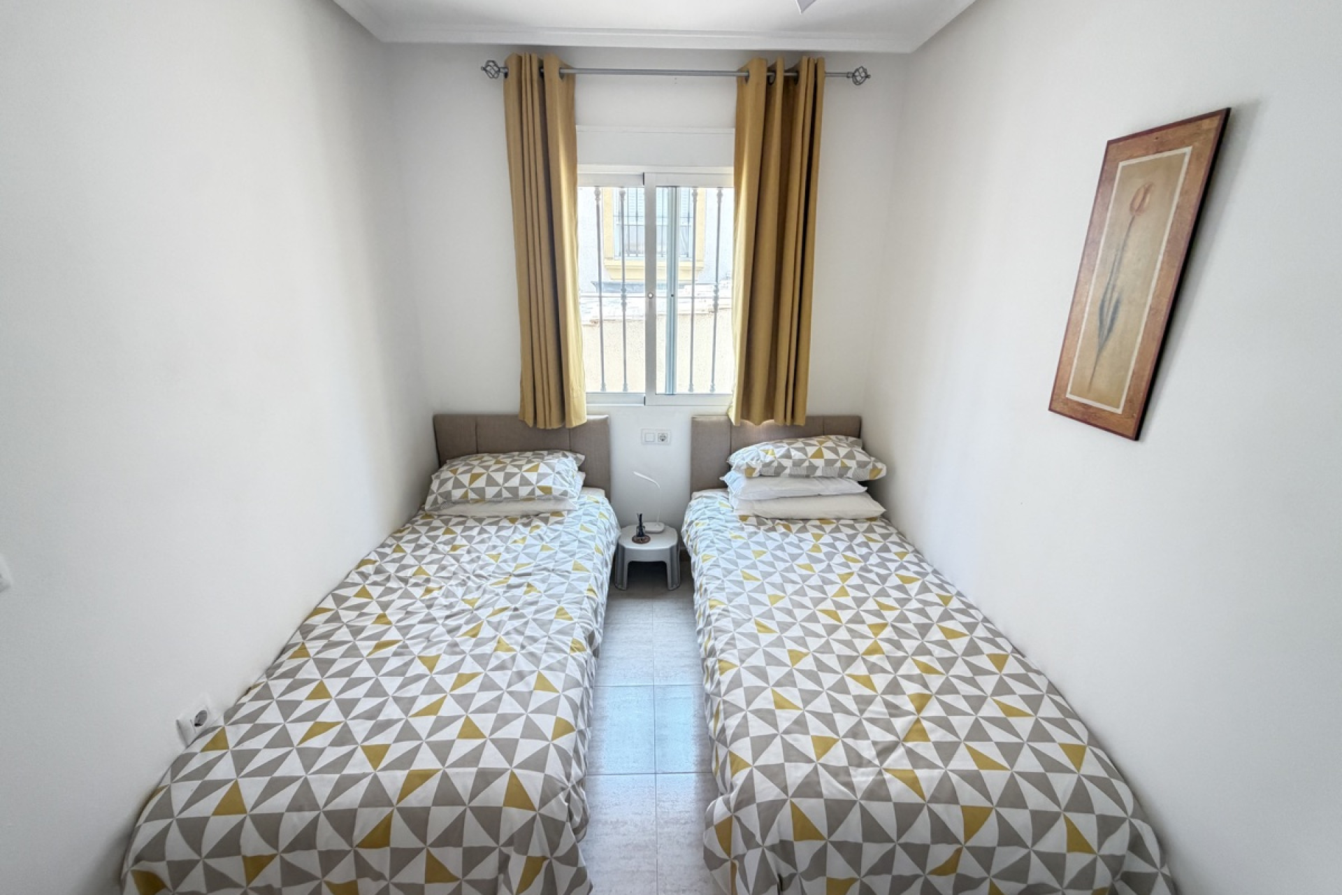 Resale - Town House - Villamartín