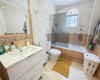 Resale - Town House - Villamartín