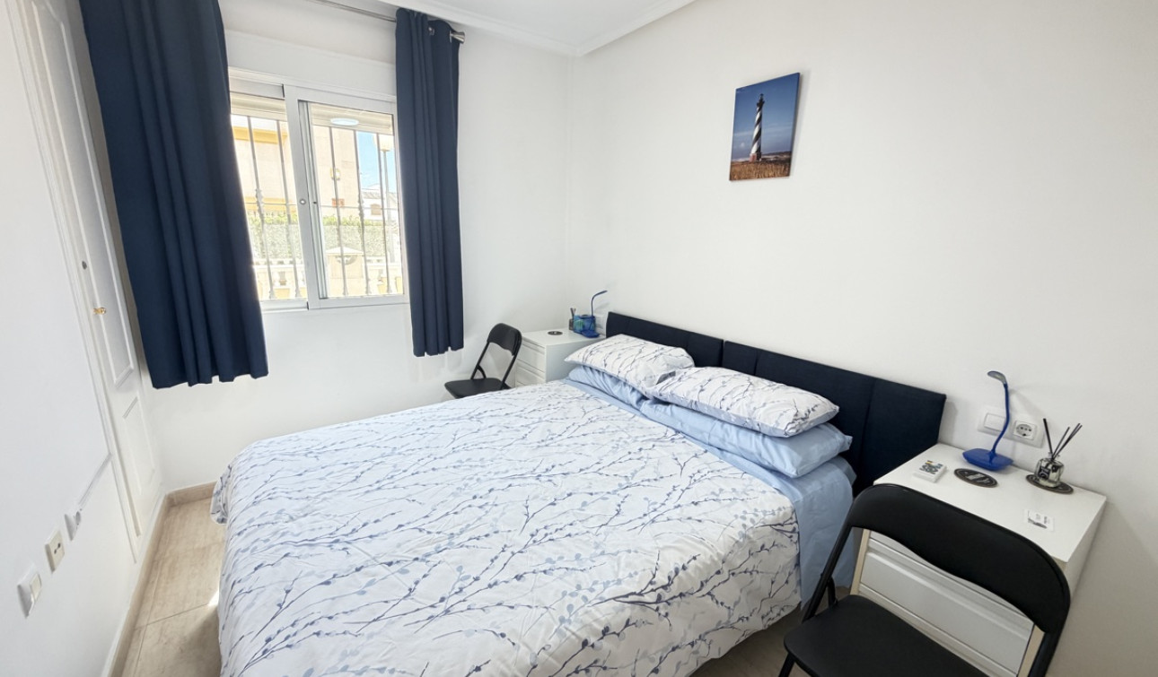 Resale - Town House - Villamartín
