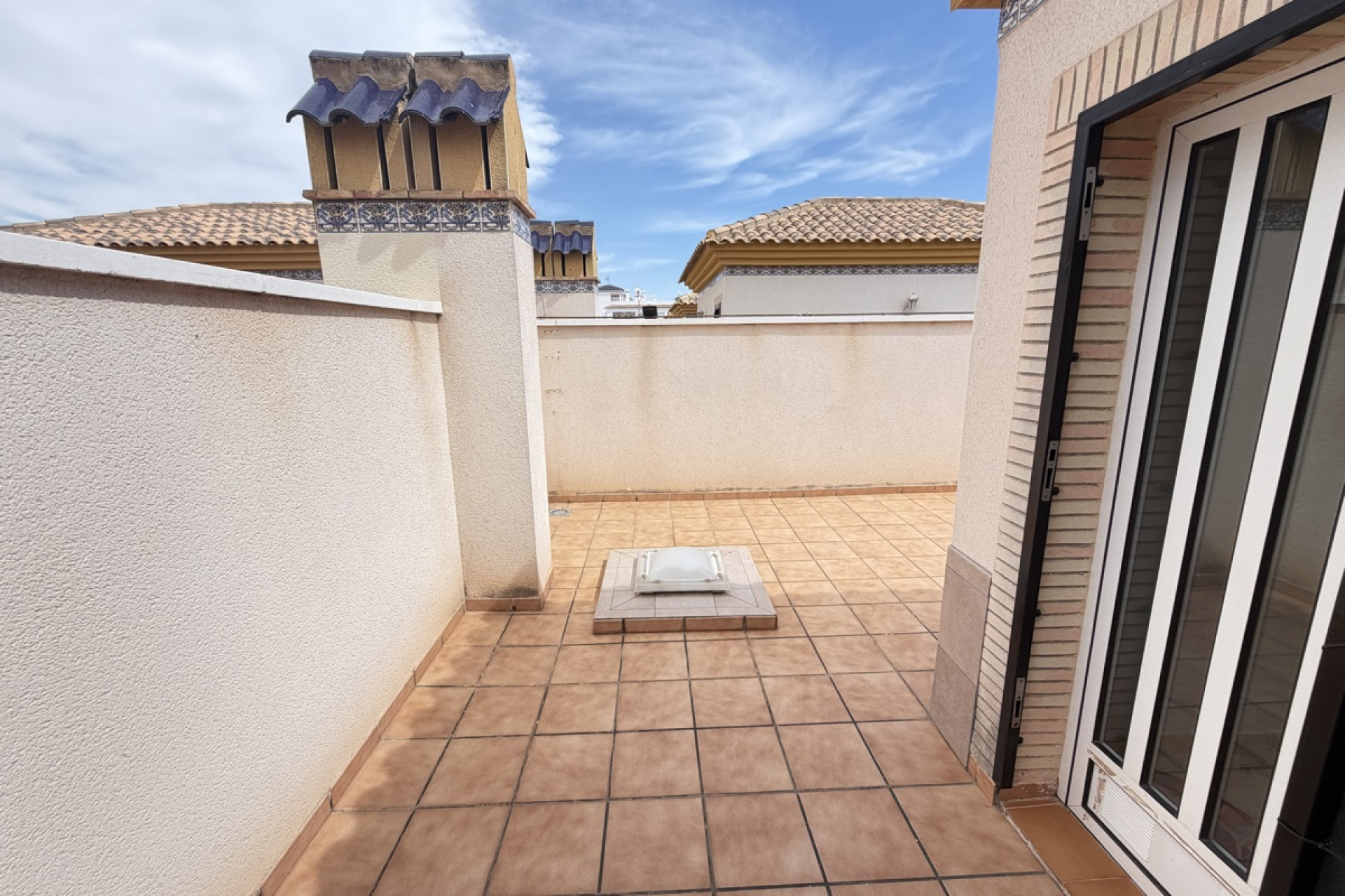 Resale - Town House - Villamartín