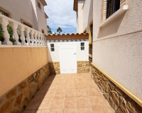 Resale - Town House - Villamartín