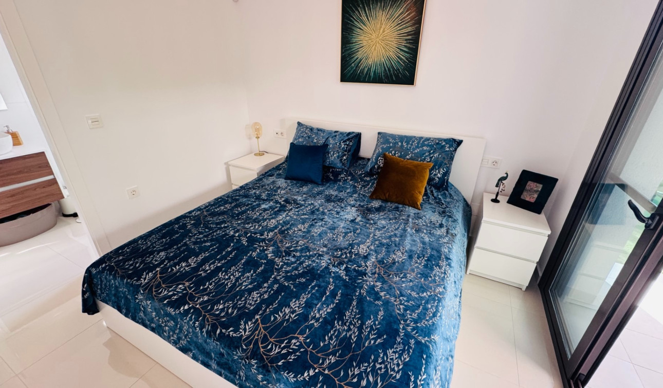 Reventa - Apartamento / Piso - Algorfa