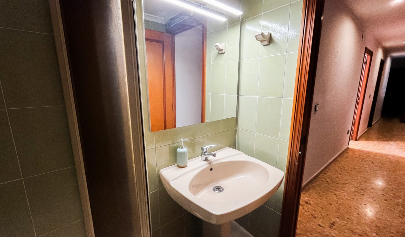 Reventa - Apartamento / Piso - Alicante - Centro