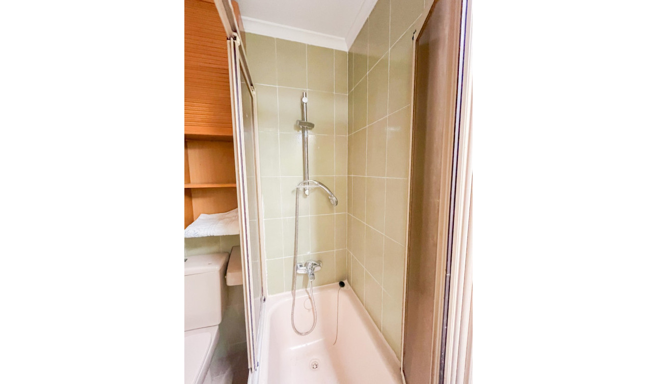 Reventa - Apartamento / Piso - Alicante - Centro