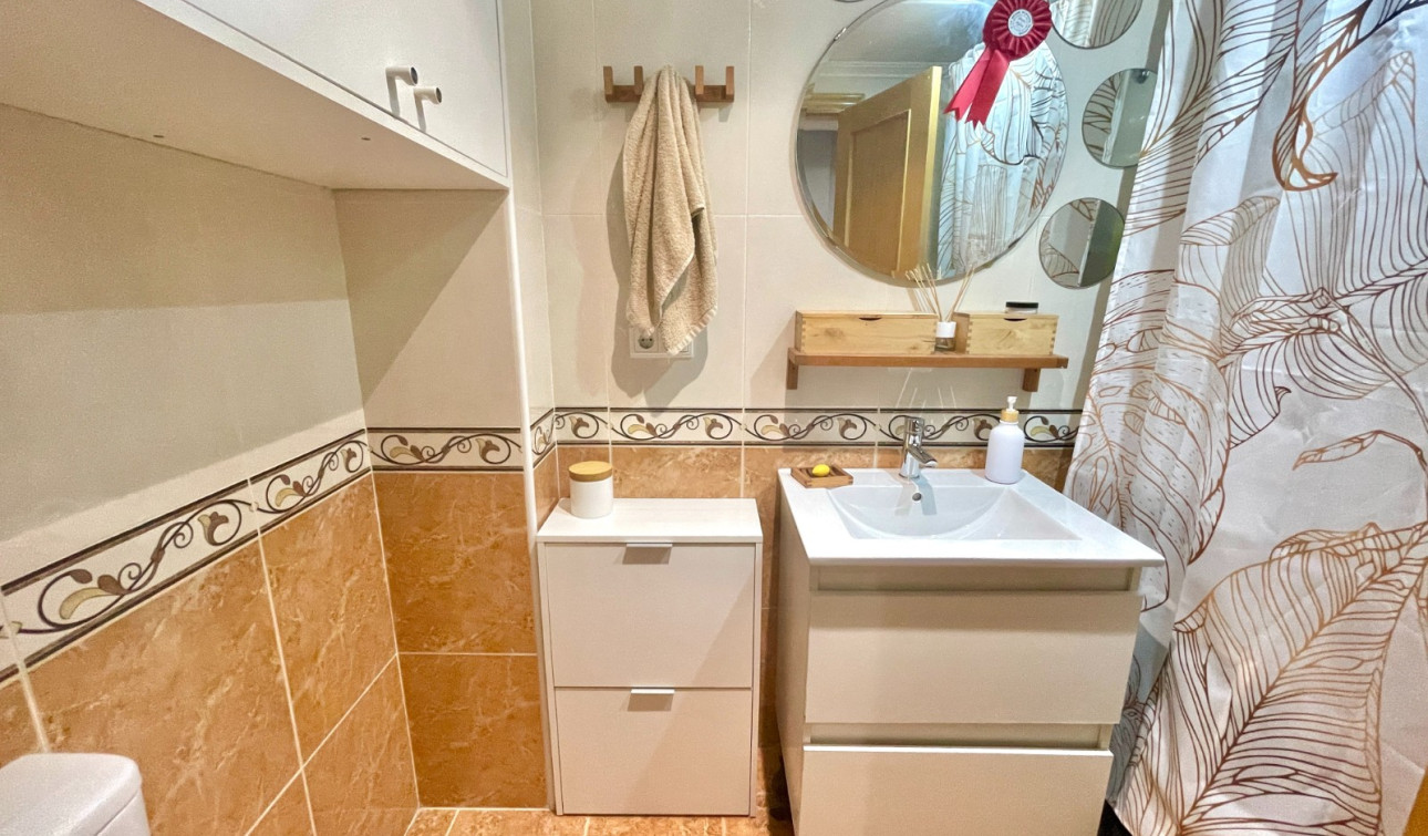 Reventa - Apartamento / Piso - Almoradí - Almoradi