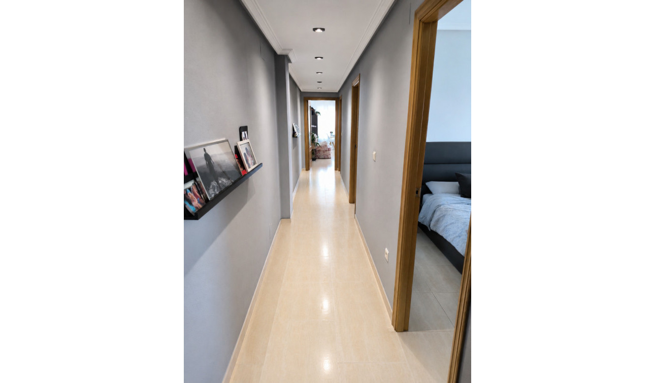 Reventa - Apartamento / Piso - Almoradí - Almoradi