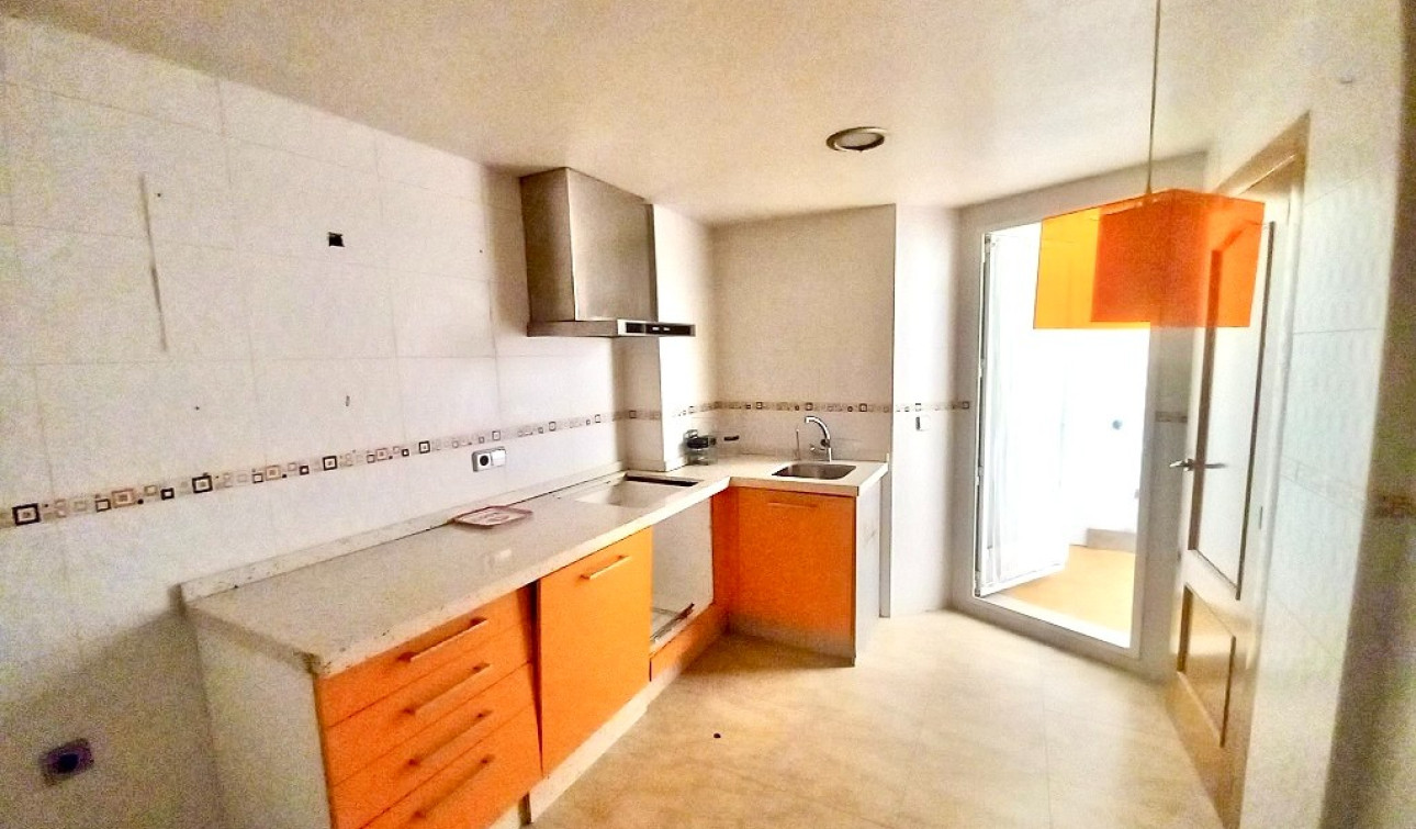 Reventa - Apartamento / Piso - Almoradí - Almoradi