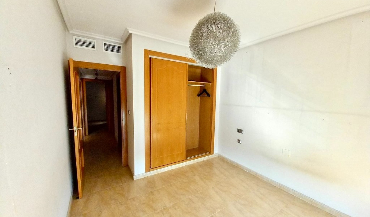 Reventa - Apartamento / Piso - Almoradí - Almoradi