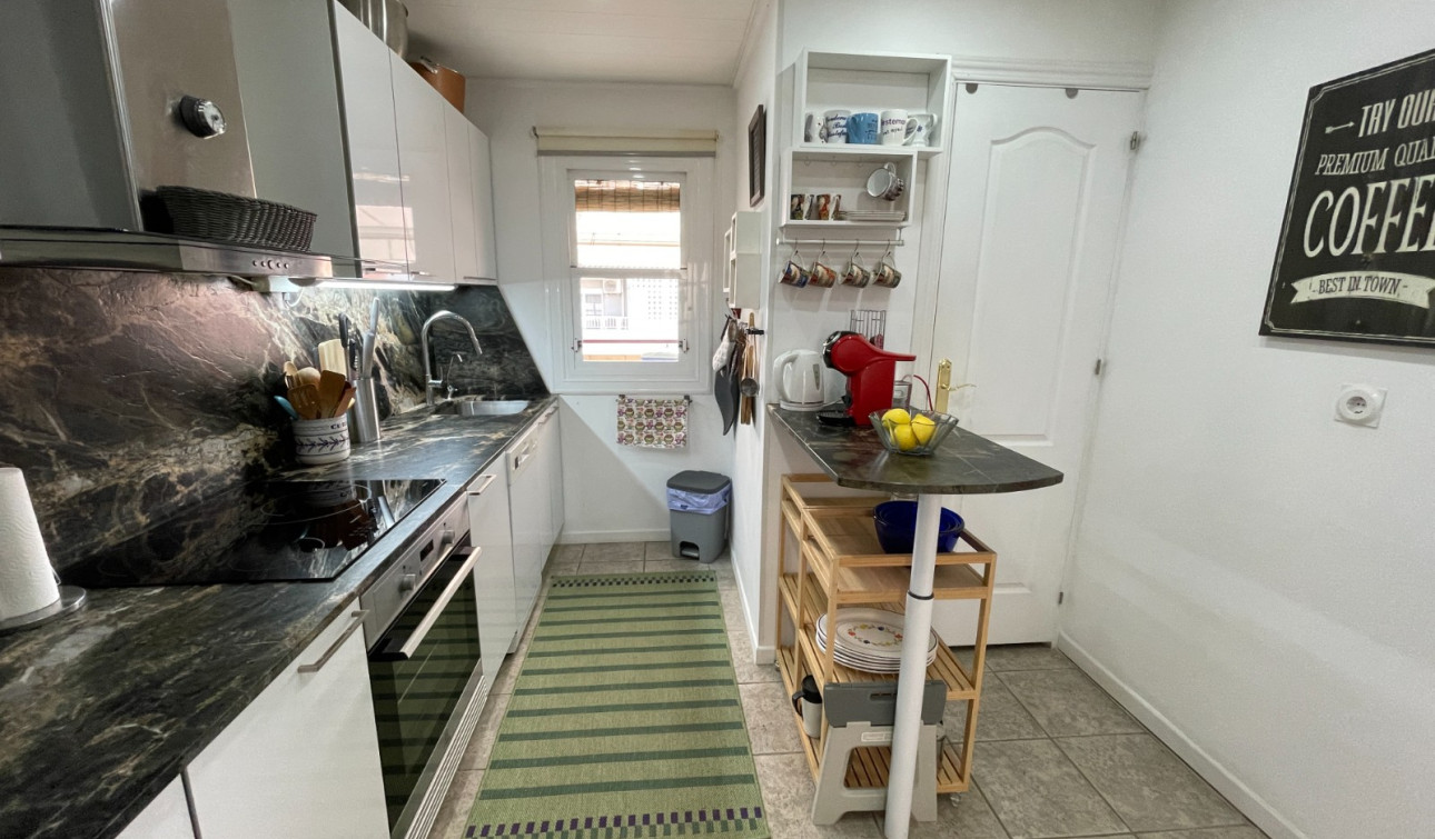 Reventa - Apartamento / Piso - Almoradí - centro