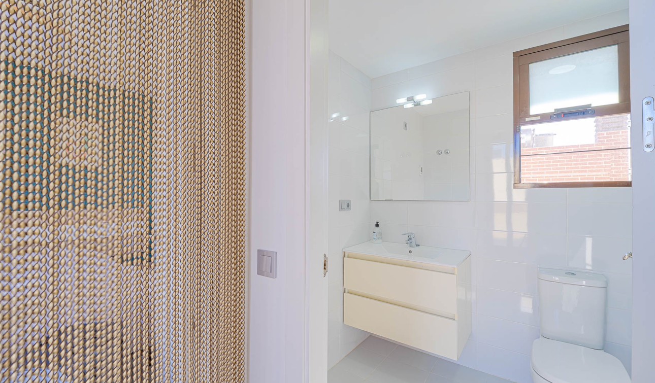 Reventa - Apartamento / Piso - Cabo Roig - Lomas de Cabo Roig