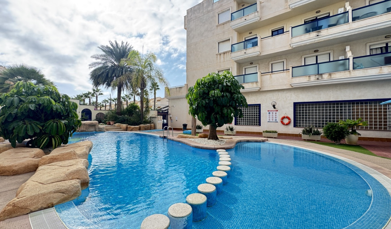 Reventa - Apartamento / Piso - Cabo Roig