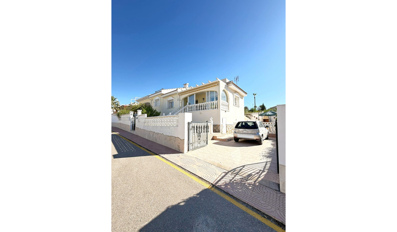 Reventa - Apartamento / Piso - Ciudad Quesada - La Fiesta