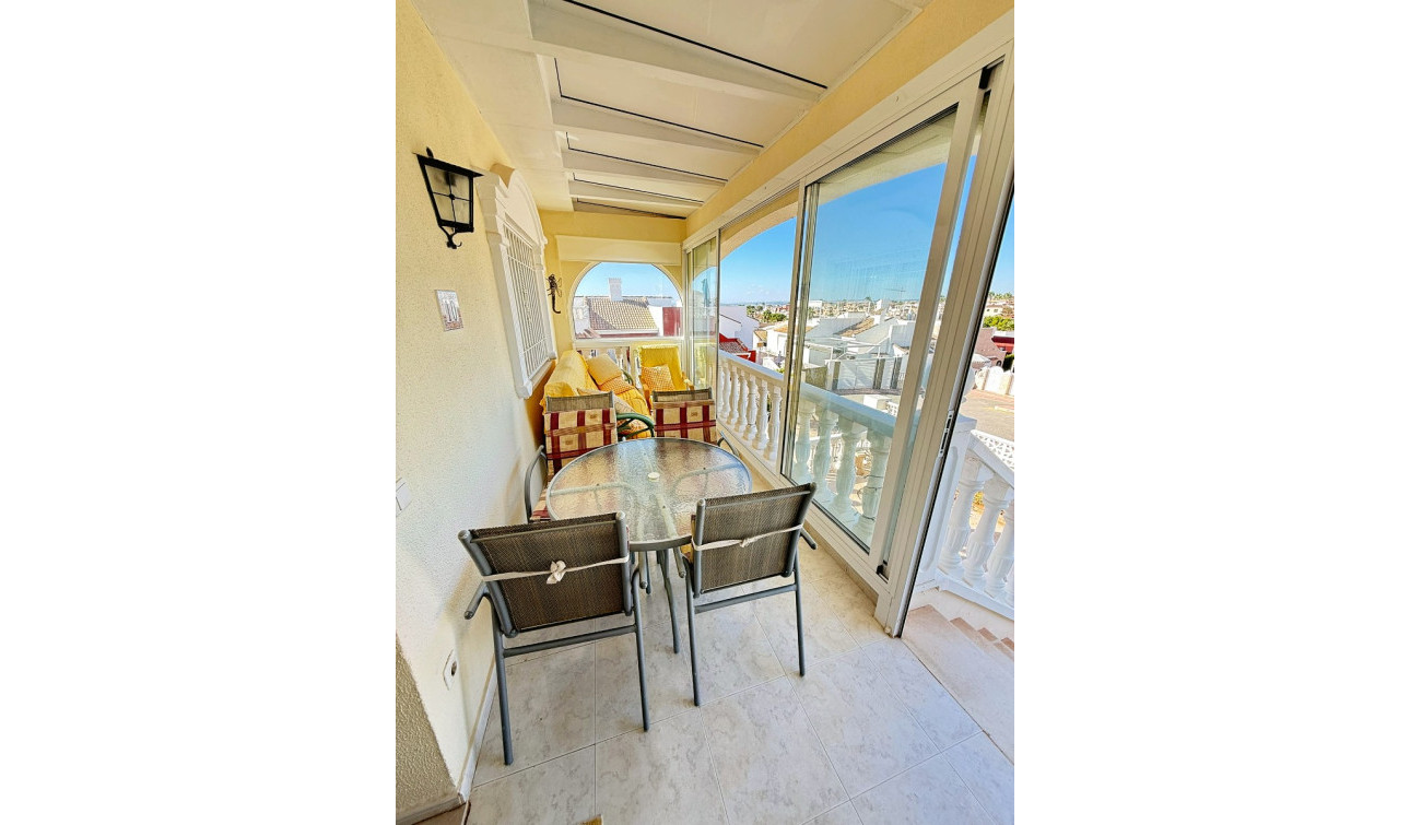 Reventa - Apartamento / Piso - Ciudad Quesada - La Fiesta