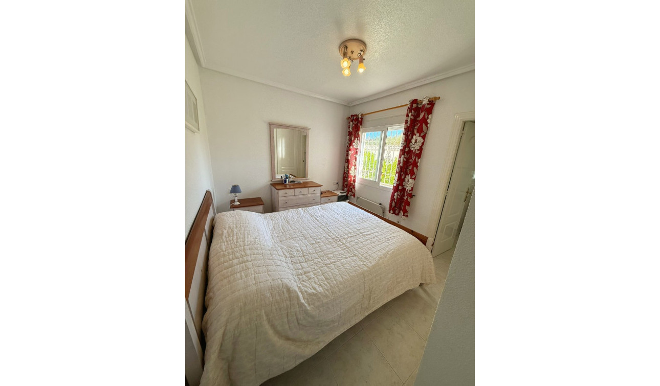 Reventa - Apartamento / Piso - Ciudad Quesada - La Fiesta