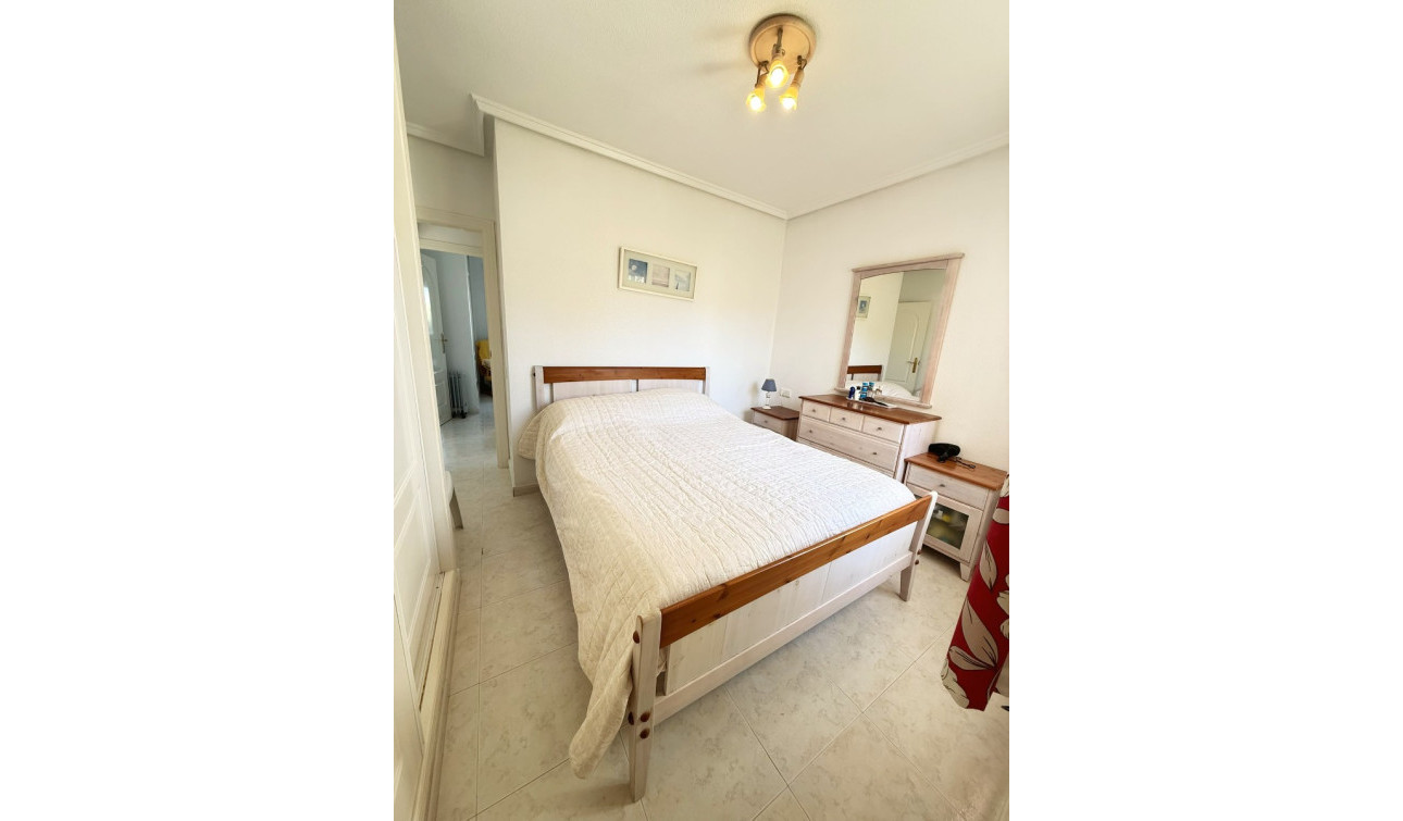 Reventa - Apartamento / Piso - Ciudad Quesada - La Fiesta
