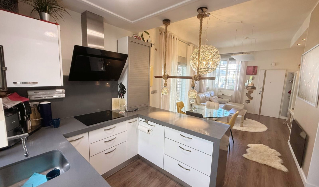 Reventa - Apartamento / Piso - Ciudad Quesada - Pueblo Bravo
