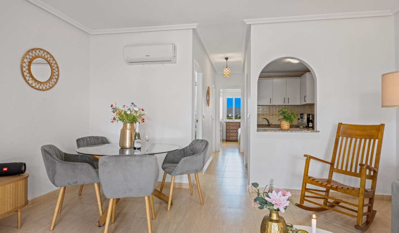 Reventa - Apartamento / Piso - Daya Nueva - Costa Blanca South