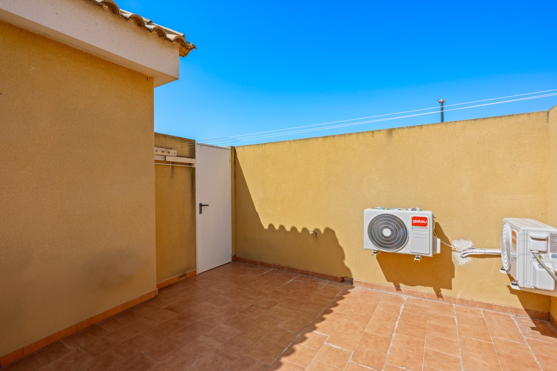 Reventa - Apartamento / Piso - Daya Nueva - Costa Blanca South