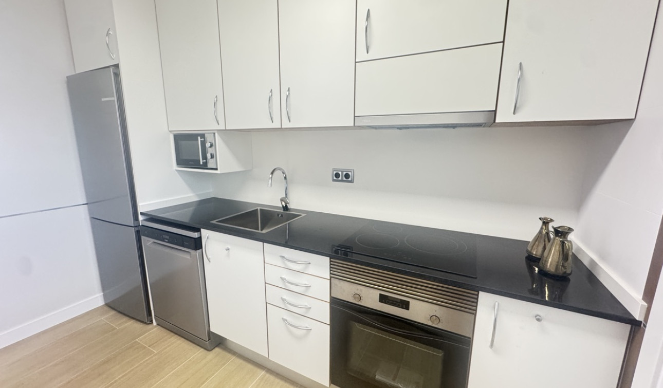 Reventa - Apartamento / Piso - Dehesa de Campoamor - Campoamor