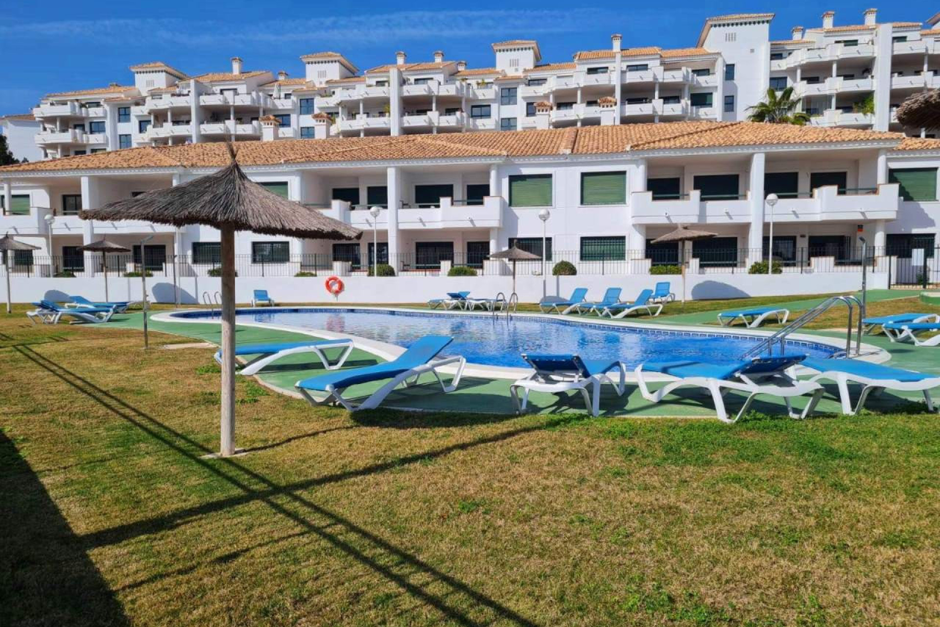 Reventa - Apartamento / Piso - Dehesa de Campoamor - Campoamor