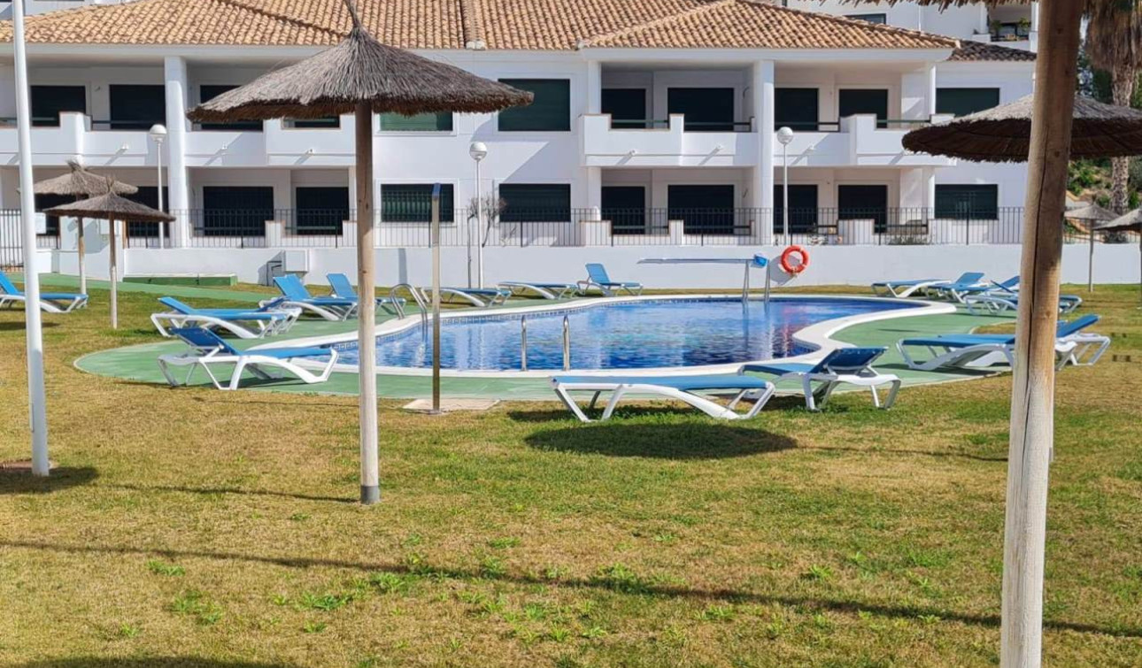 Reventa - Apartamento / Piso - Dehesa de Campoamor - Campoamor