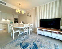 Reventa - Apartamento / Piso - Dehesa de Campoamor - Campoamor