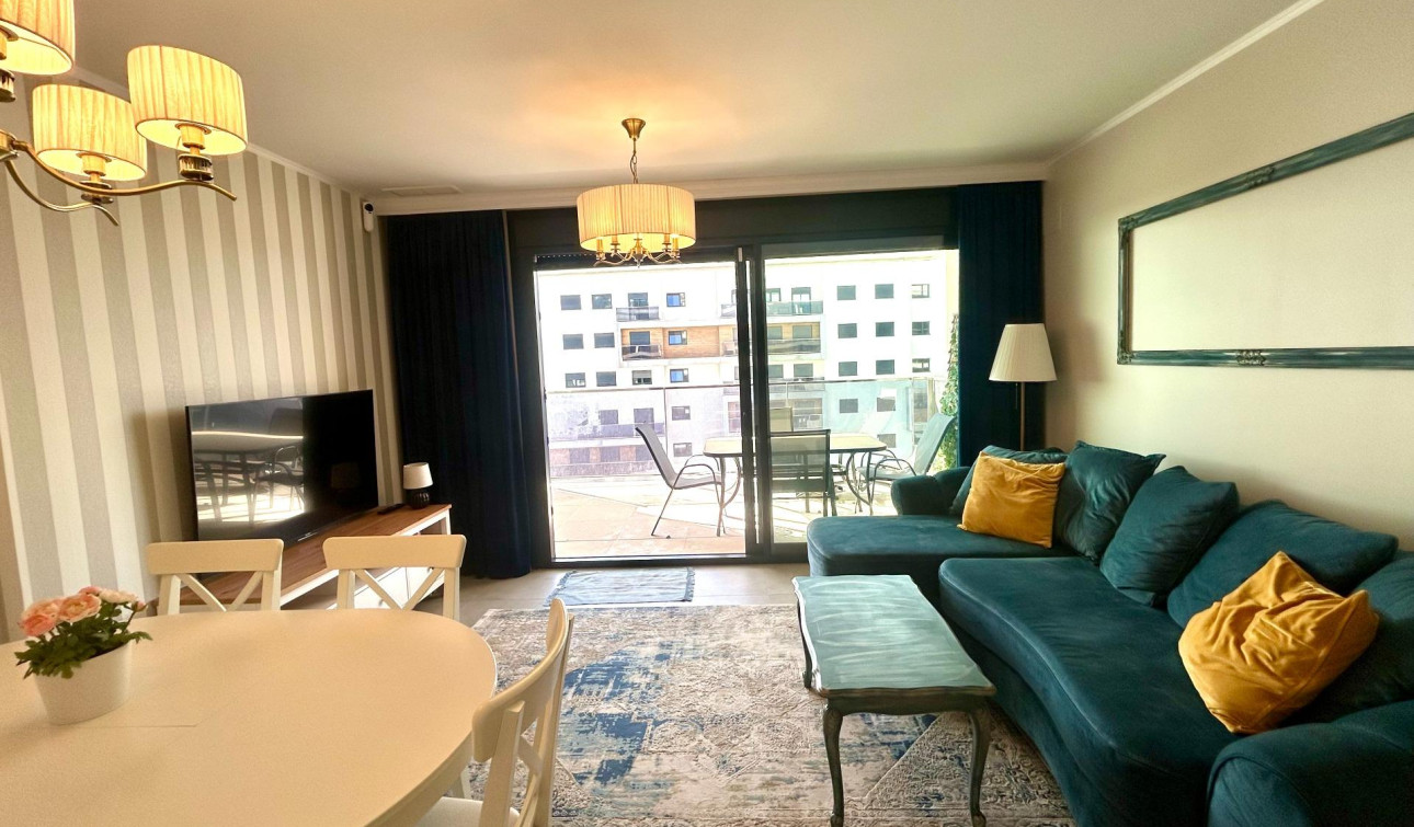 Reventa - Apartamento / Piso - Dehesa de Campoamor - Campoamor