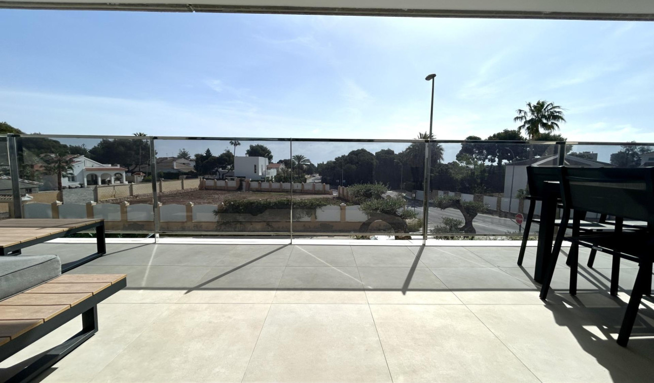 Reventa - Apartamento / Piso - Dehesa de Campoamor - Campoamor