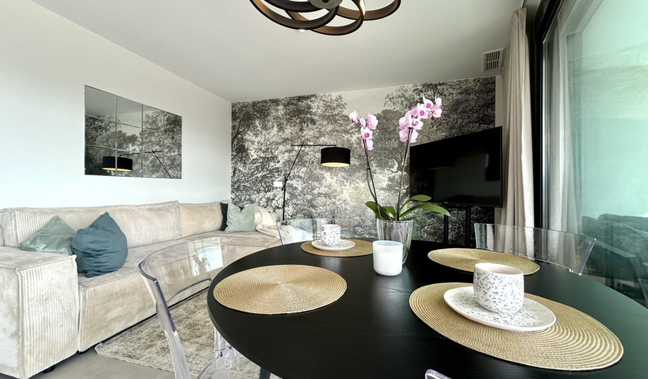 Reventa - Apartamento / Piso - Dehesa de Campoamor - Campoamor