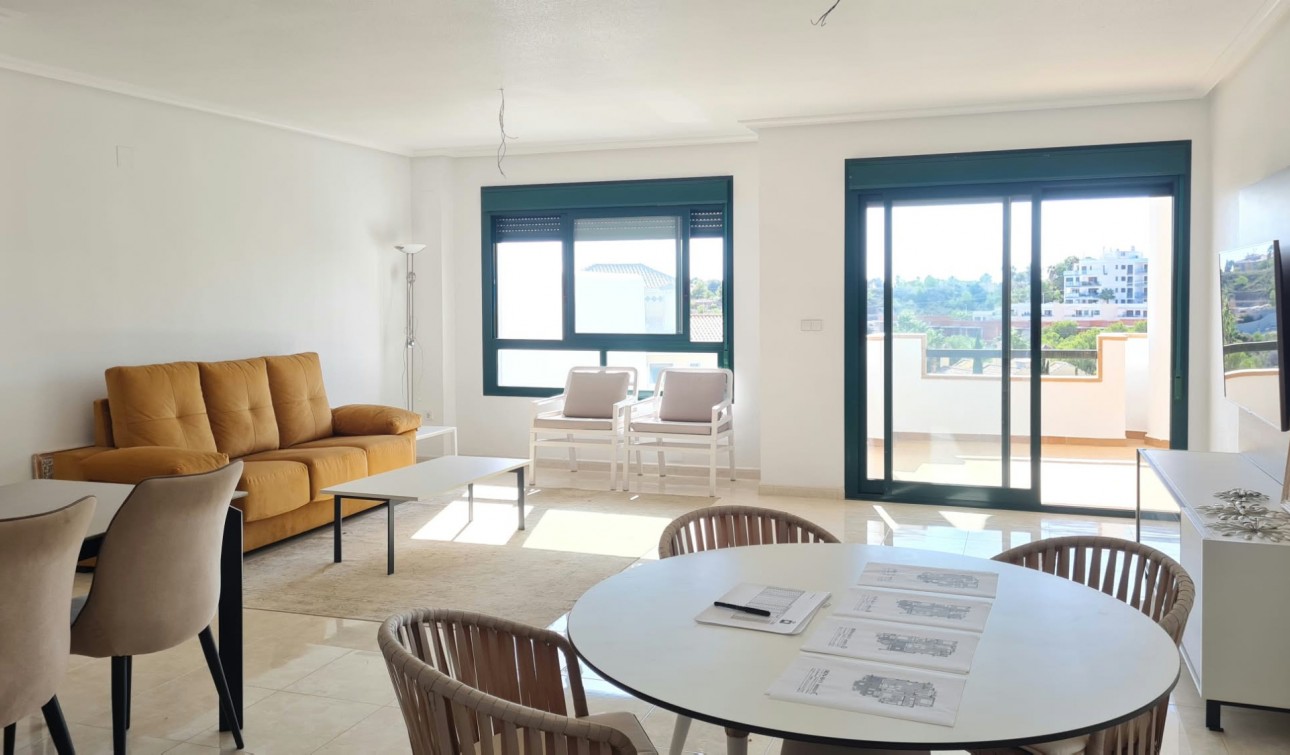 Reventa - Apartamento / Piso - Dehesa de Campoamor - Campoamor