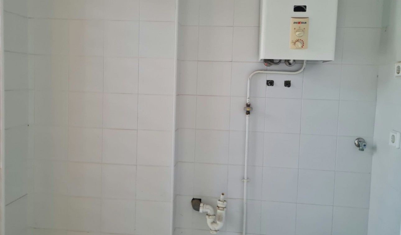 Reventa - Apartamento / Piso - Dehesa de Campoamor - Campoamor