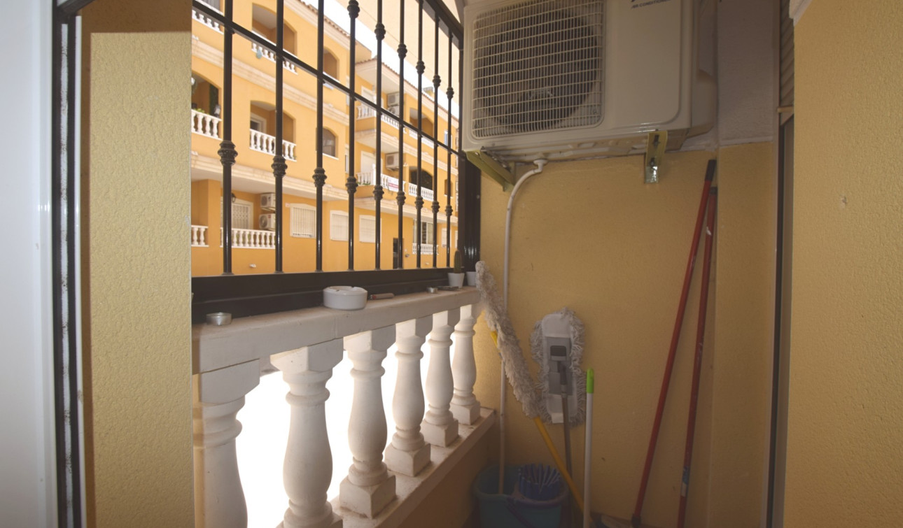 Reventa - Apartamento / Piso - Formentera del Segura