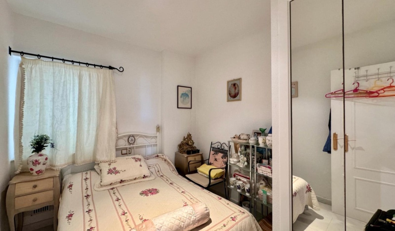 Reventa - Apartamento / Piso - Guardamar del Segura - Balcón al Mar