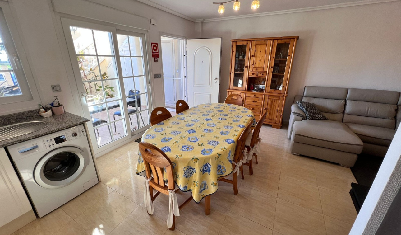 Reventa - Apartamento / Piso - Guardamar del Segura - El Raso