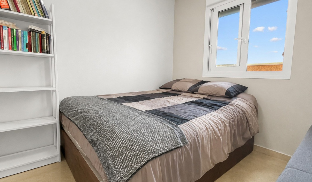 Reventa - Apartamento / Piso - Guardamar del Segura - El Raso