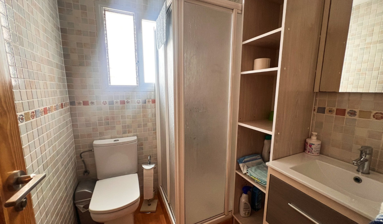 Reventa - Apartamento / Piso - Guardamar del Segura - Playa Centro Guardamar