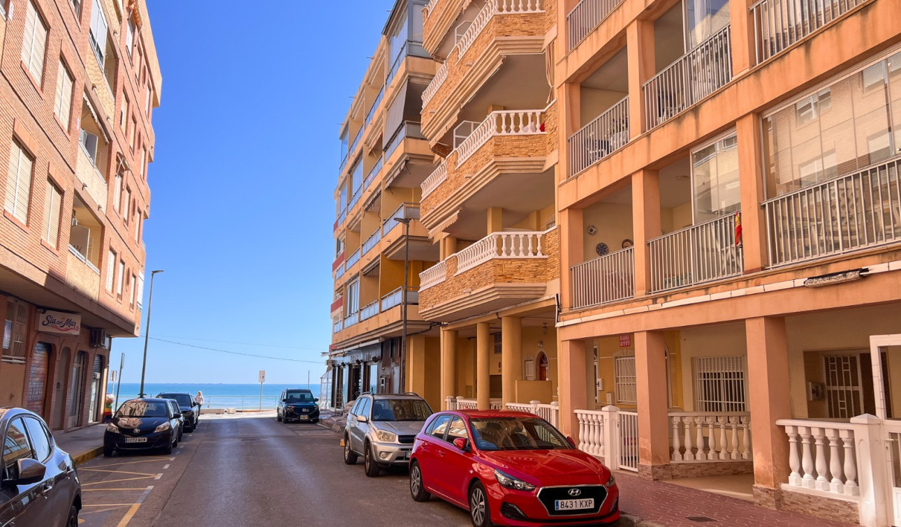 Reventa - Apartamento / Piso - Guardamar del Segura - Playa Centro Guardamar