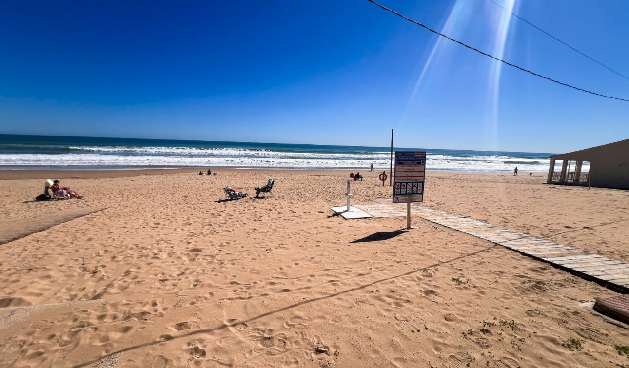 Reventa - Apartamento / Piso - Guardamar del Segura - Playa Centro Guardamar