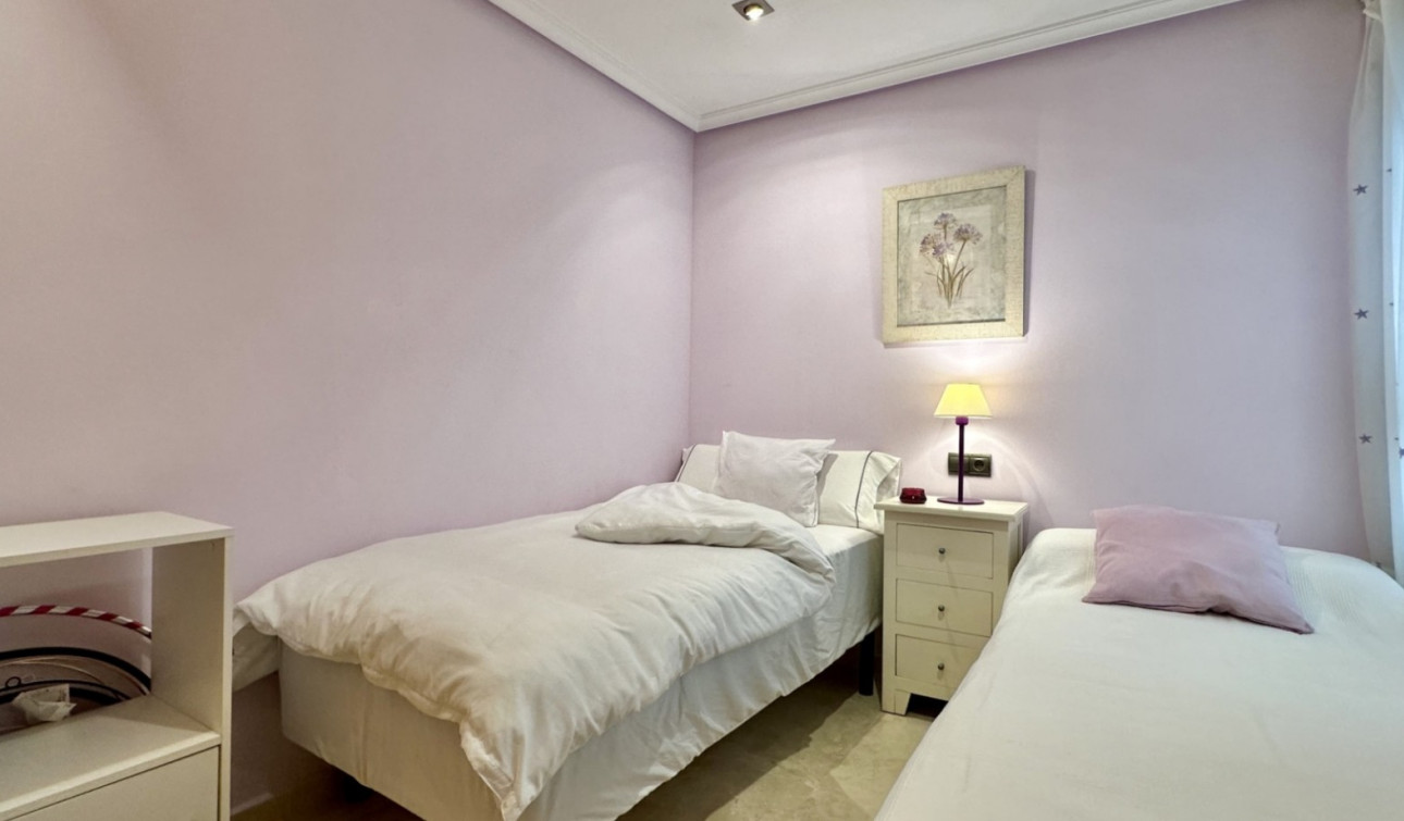 Reventa - Apartamento / Piso - Guardamar del Segura