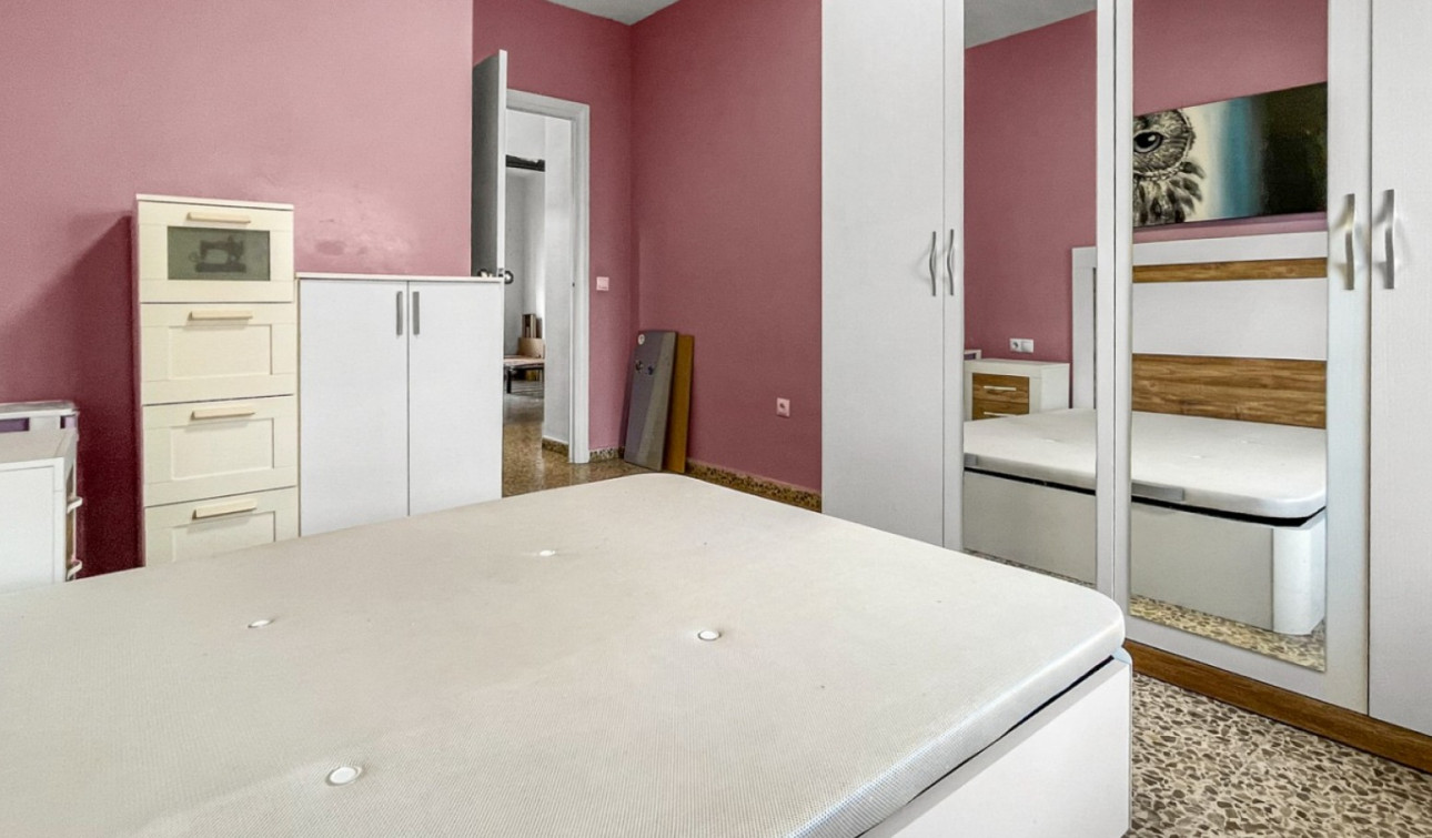 Reventa - Apartamento / Piso - Guardamar del Segura