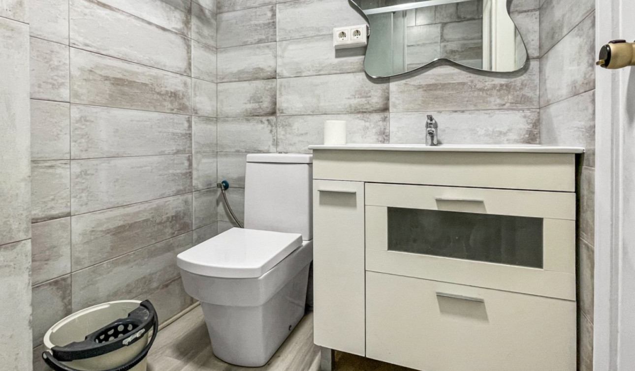 Reventa - Apartamento / Piso - Guardamar del Segura