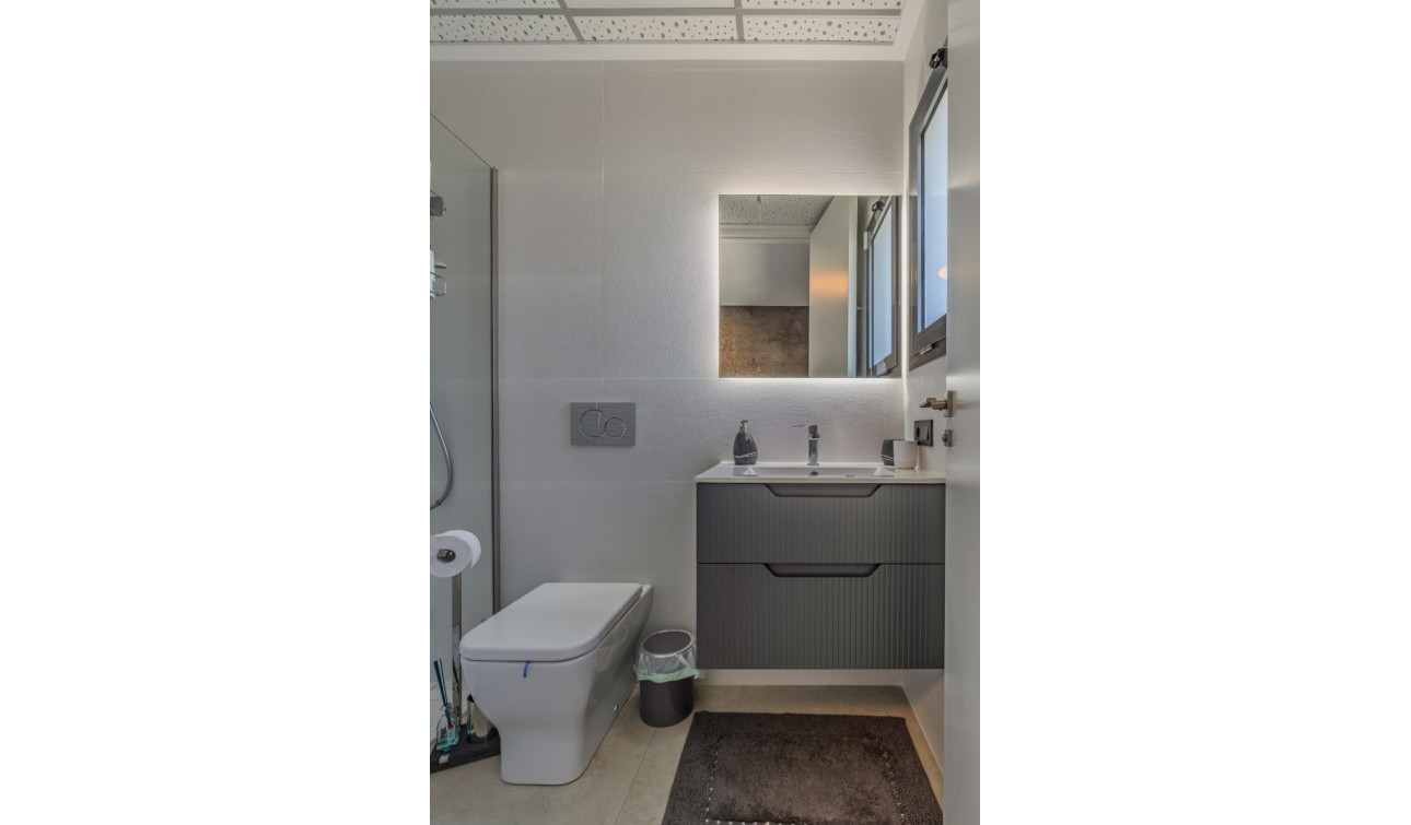 Reventa - Apartamento / Piso - Guardamar del Segura