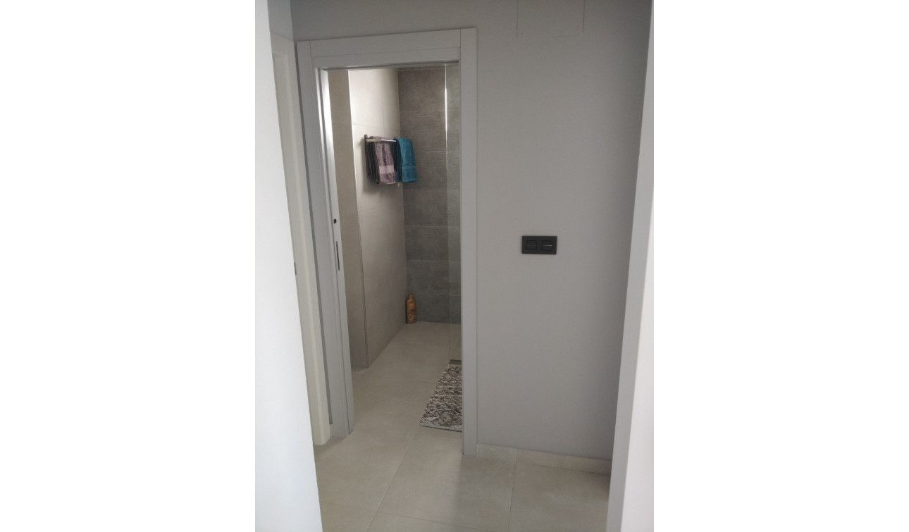 Reventa - Apartamento / Piso - Guardamar del Segura