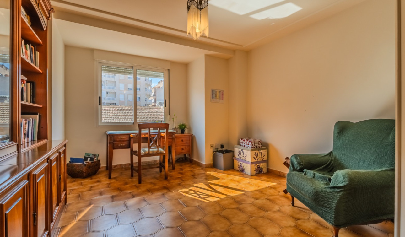 Reventa - Apartamento / Piso - Guardamar del Segura