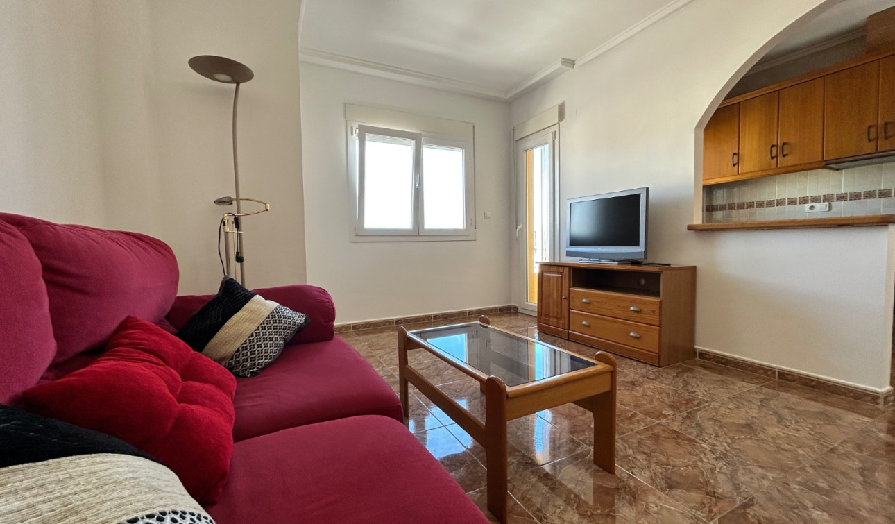 Reventa - Apartamento / Piso - Jacarilla - pueblo