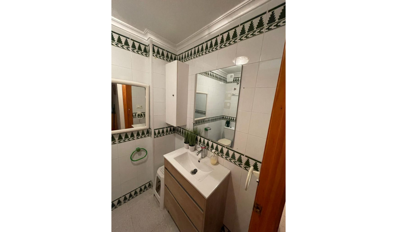 Reventa - Apartamento / Piso - La Mata - Playa